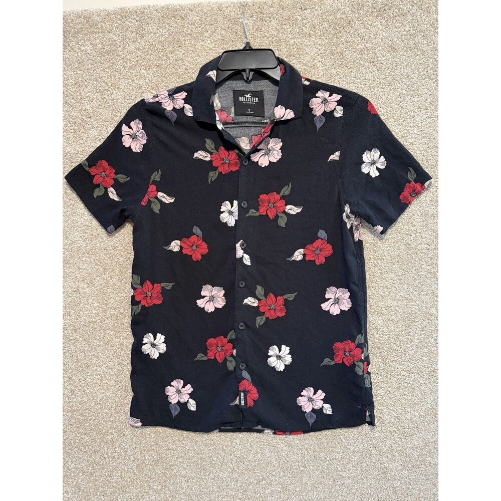 Hollister Epic Black Floral Short Sleeve Button Down Shirt S